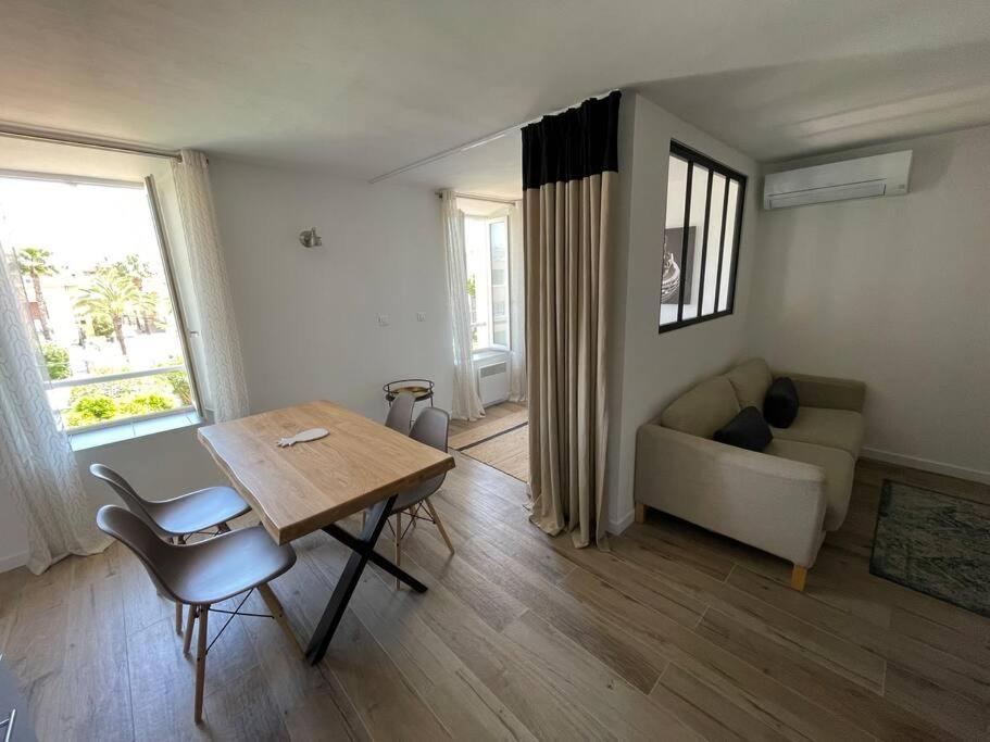 Tres Bel Appartement, Port Sanary, Exterior photo